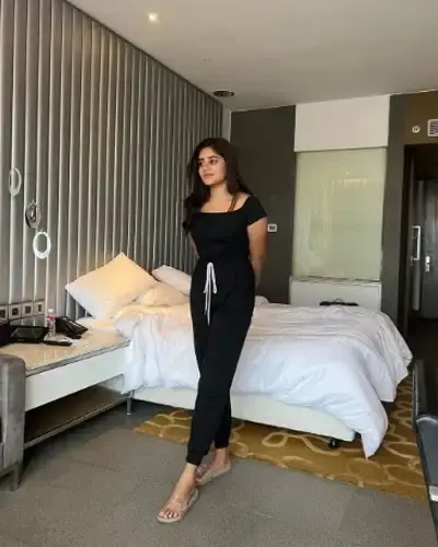 Call Girls Gournagar Cash On Delivery